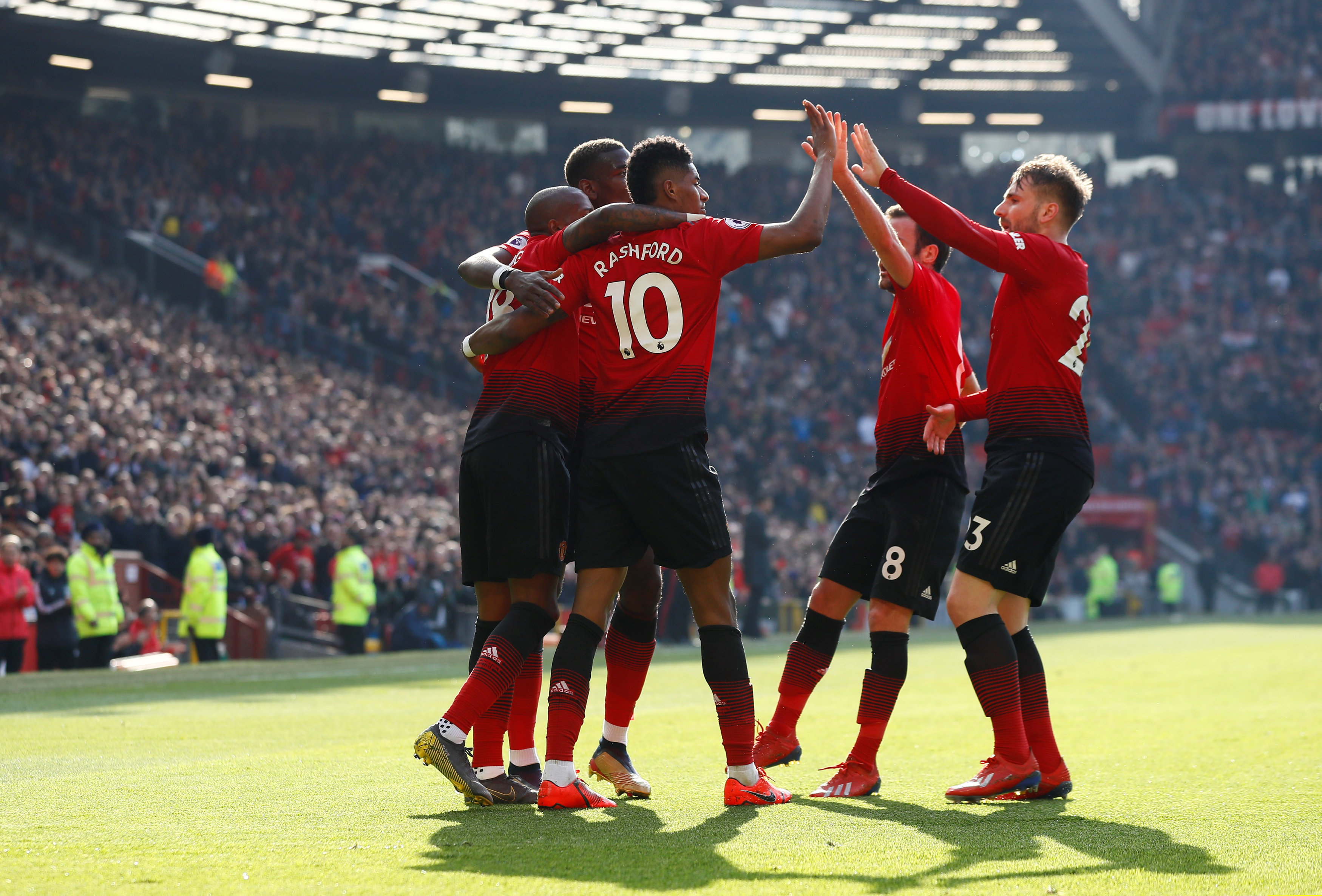 中超半场：王嘉楠送点+乌龙，刘若钒传射，海港暂4-0梅州.